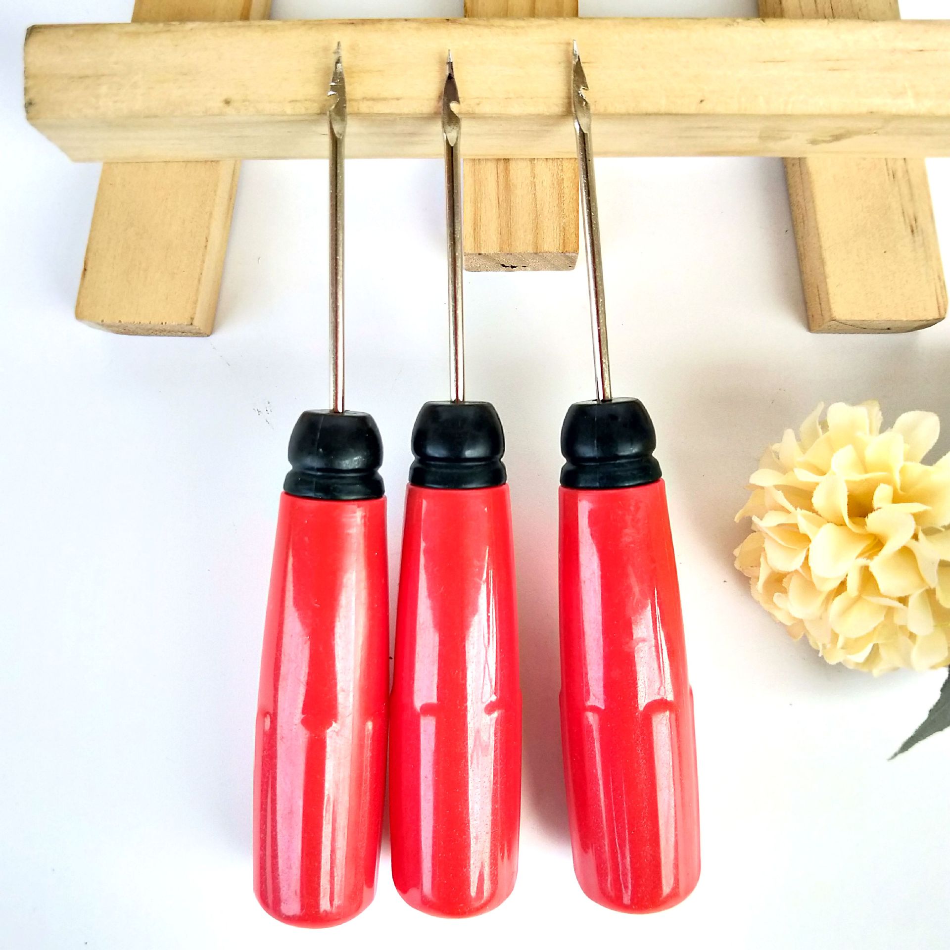 【 Zone 1-6 】 Large red [hook] vertebrae 30/ box 1200/ box 1 yuan 2 yuan Store large hook vertebrae red handle stainless steel hook vertebrae crochet shoe repair vertebrae 1 yuan product