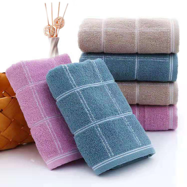 Cotton thickened plain checkered towels in stock for wholesale. Home absorbent face towels for men and women, couple face towels and washbasins, custom-woven details Picture