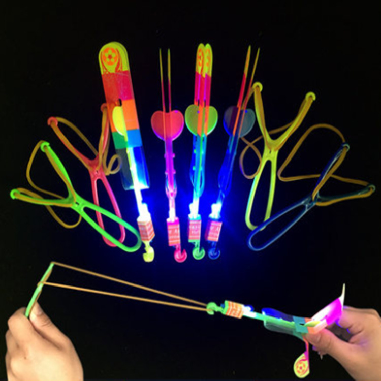 Wholesale of small toys from the manufacturer: Colorful slingshot and flying arrow, slingshot and flying arrow, blue light slingshot and flying arrow. Hot sales at street stalls details Picture