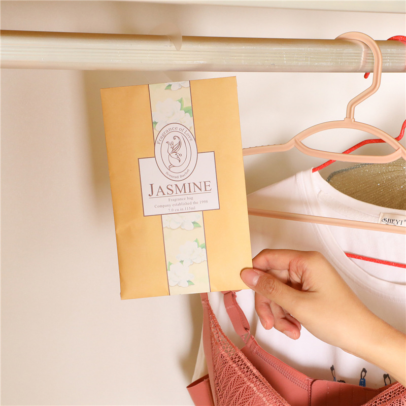 Wholesale of hanging spice sachets, wardrobe sachets, wardrobe aromatherapy bags, sachets, and portable deodorizing sachets Specification image