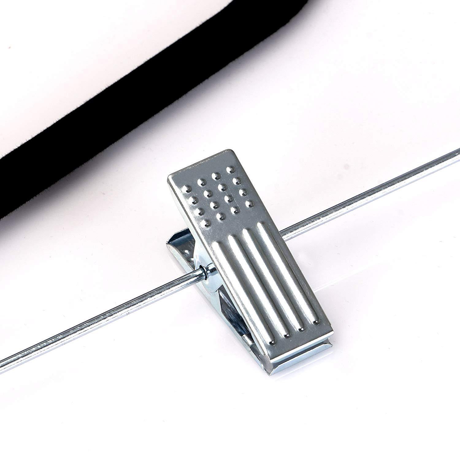 Adult trouser racks, flocked coat racks with clips, plastic anti-slip clothing store racks, clothes drying racks, plastic clothes hangers wholesale Application Scenario