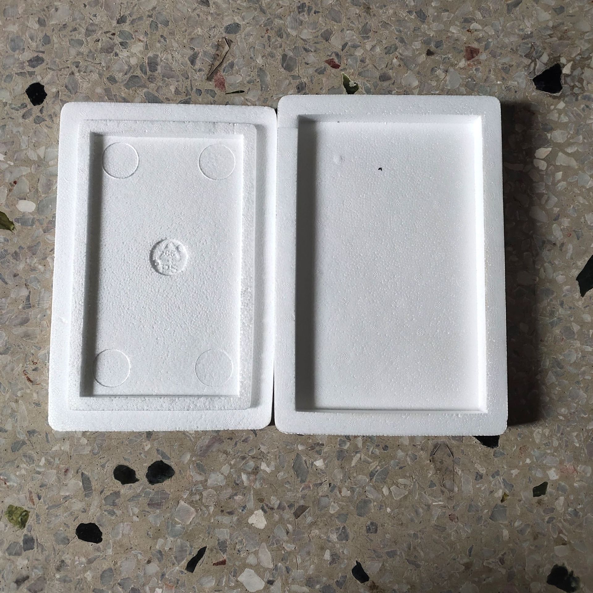 Flat foam boxes, ipad tempered film foam boxes, mini display packaging boxes, and foam boxes specially designed for foreign trade are for sale Specification image