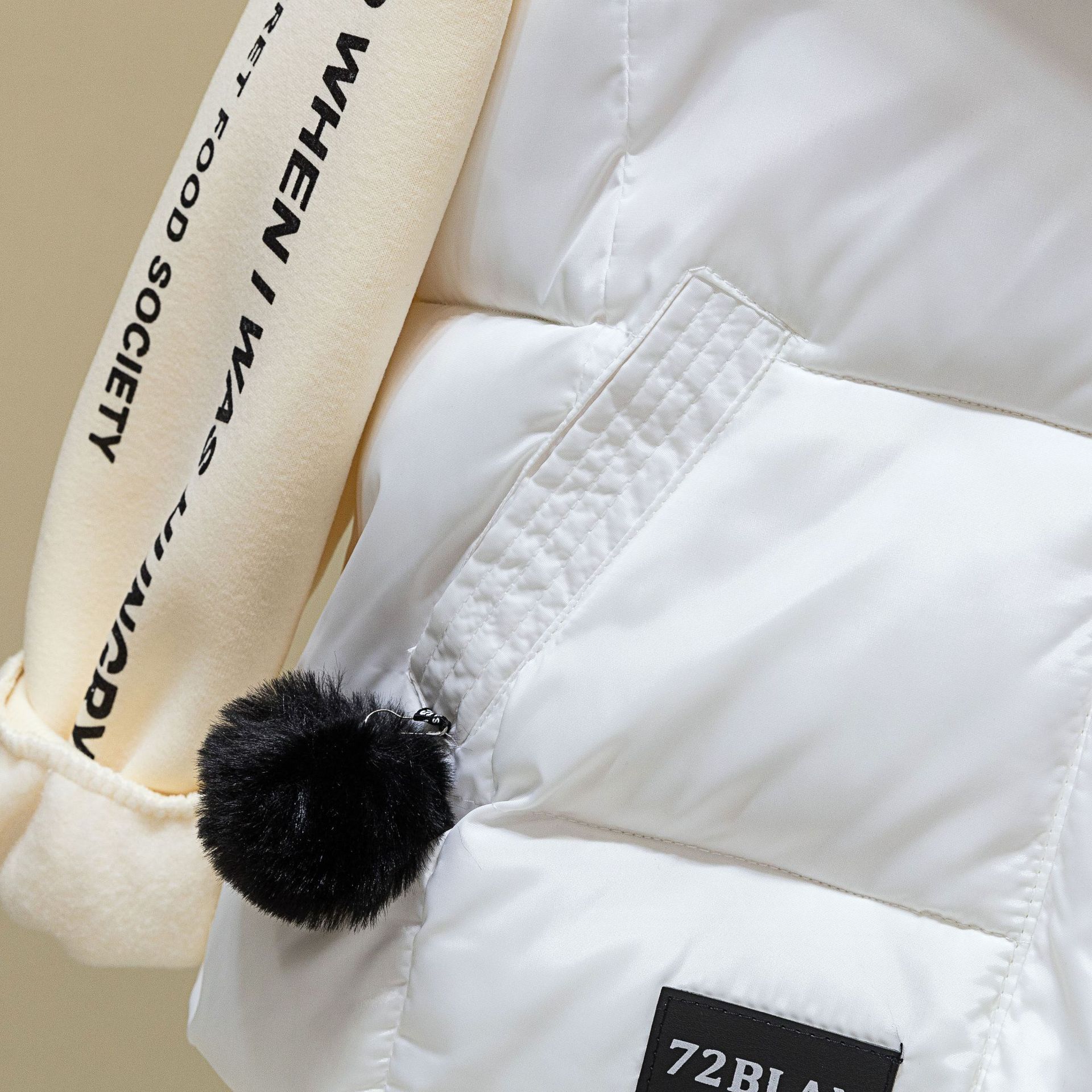 2023 Autumn/winter cotton vest women's short Korean-style women's vest jacket cotton waistcoat, one-piece consignment Application Scenario
