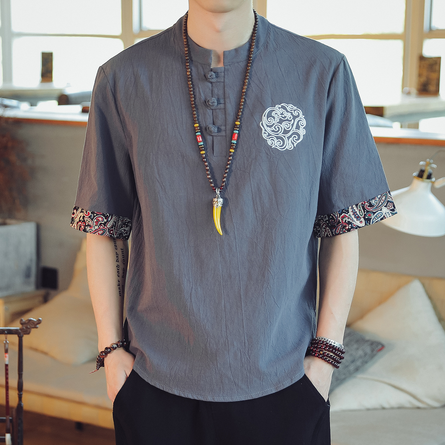 Linen short-sleeved T-shirt for men, V-neck loose half-sleeve, Chinese-style Tang suit for men, retro trend, cotton and linen men's clothing for fat people, national trend