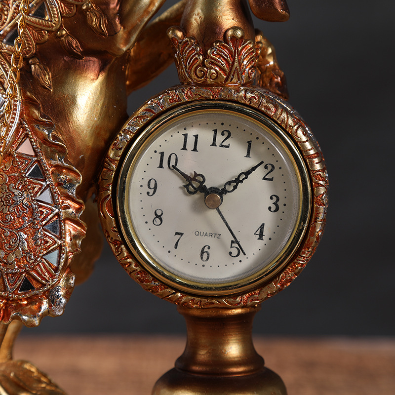 Home Resin Crafts Watch Horse Wholesale Tv Cabinet Auspicious Horse Entrance Decoration details Picture