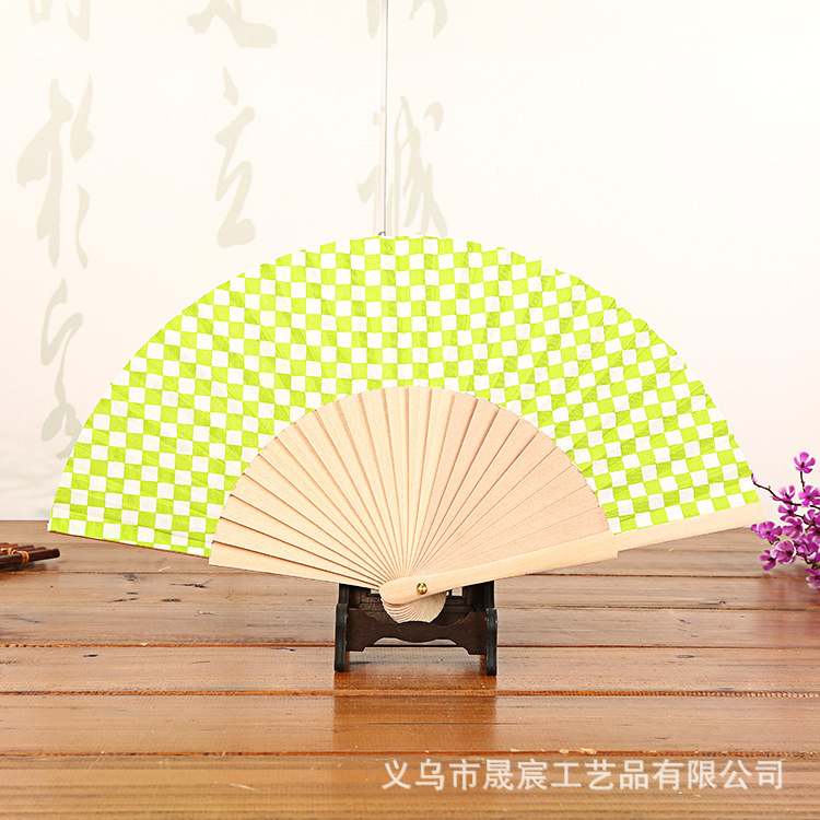 木质工艺品实物图