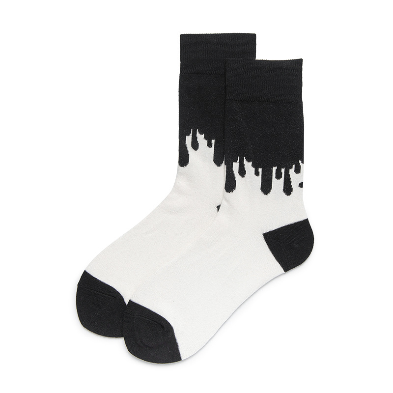 Men's and women's trendy mid-calf socks, high-top European and American street Instagram trendy hip-hop brand sports skateboarding cotton long socks Application Scenario