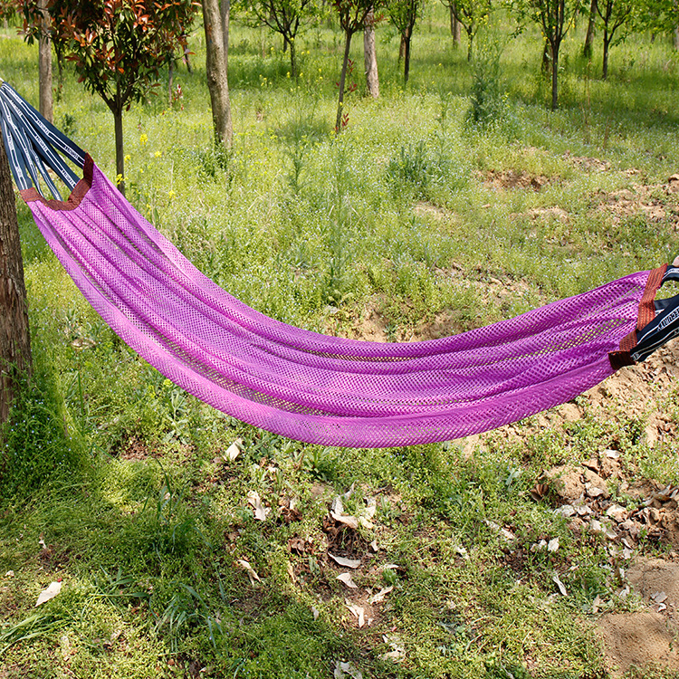 Ice silk hammocks, stick free, breathable, lightweight outdoor leisure products in stock, available in red, green, blue and purple details Picture