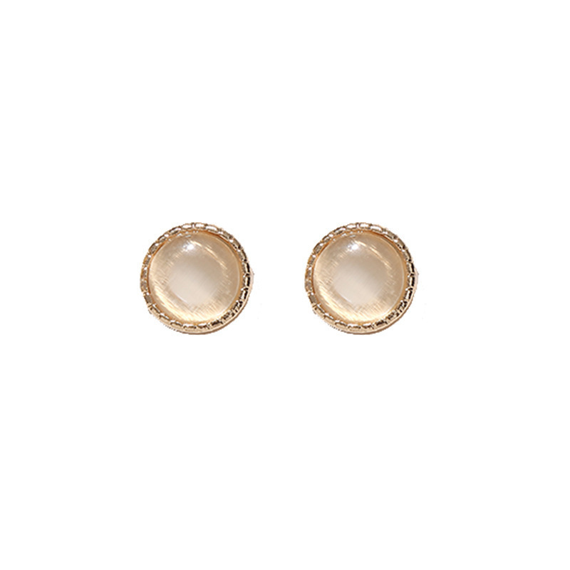 ins retro exaggerated earrings for women, Korean 925 silver stud earrings for women, elegant tassel earrings, fashionable, exaggerated and individual, European and American style Item Picture