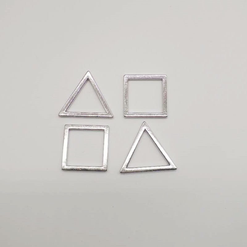 DIY hollowed-out geometric triangular zinc alloy accessories, hip-hop collarbone chain bracelet pendant accessories wholesale