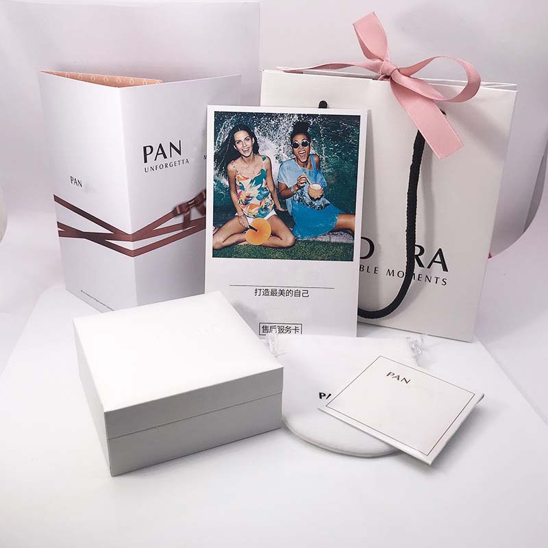 Pan Family Packaging Bracelet box, necklace box, ring box, five-piece set, jewelry gift box set wholesale, one-piece consignment Application Scenario