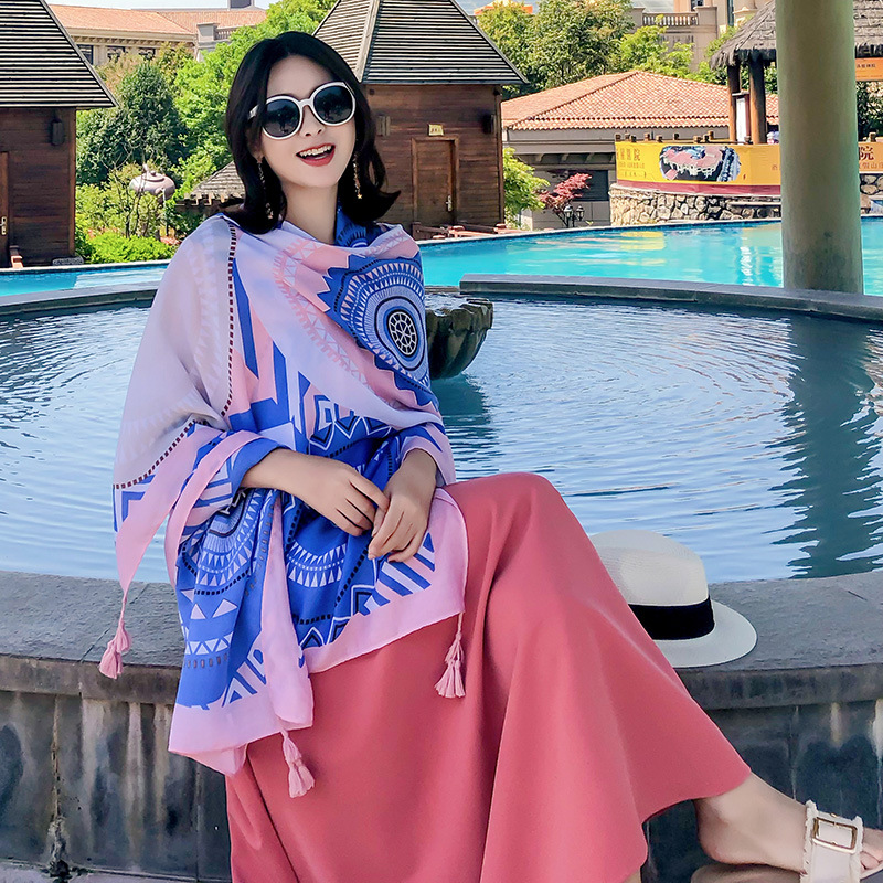 National trend and ethnic style scarf, oversized sun protection shawl, summer thin outer silk scarf, ladies' all-rounder, seaside gauze scarf, beach scarf Application Scenario