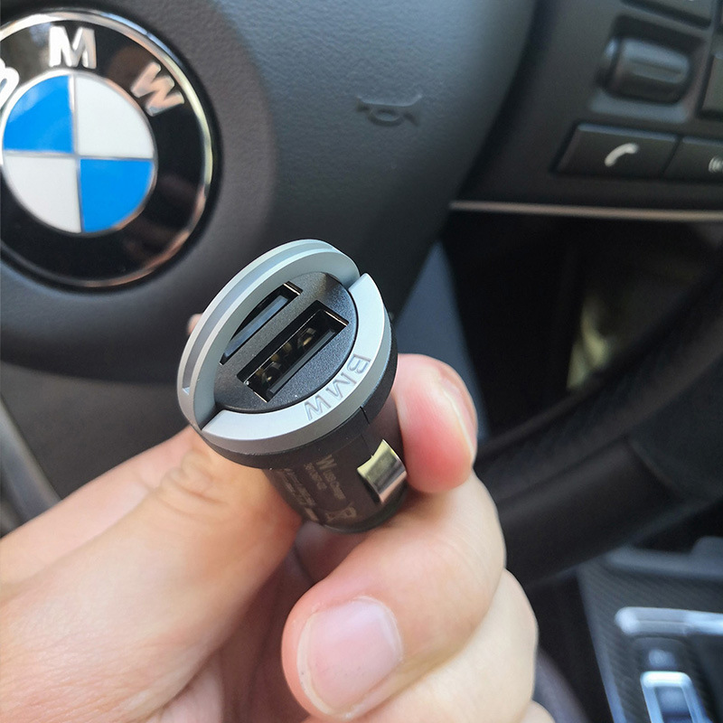 Chuang Its Special Application Bmw Car Mini Charger Car Charge Double Usb Fast Charge Double Port Application Scenario