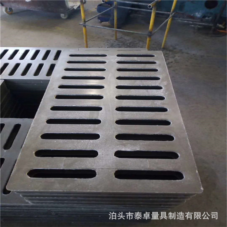 Wholesale resin manhole covers, composite rainwater grates, high-molecular resin grates, and rainwater channel covers in stock