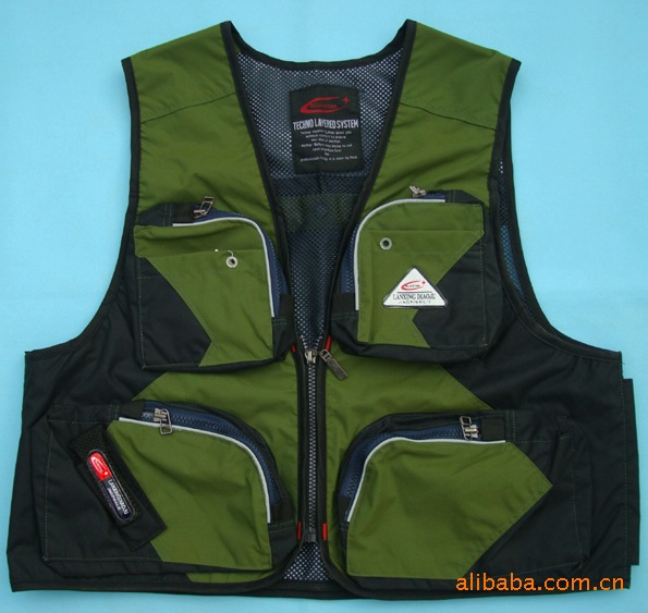 Undertake Processing All Kinds Of Outdoor Clothes, Gloves, Hats details Picture