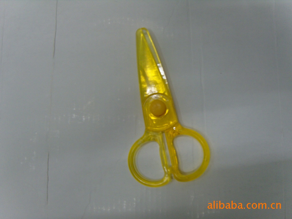 Hot-selling safety scissors, complimentary scissors, Yangliu tree scissors, eco-friendly scissors, factory direct sales details Picture