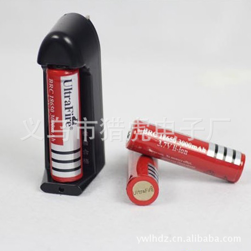 18650 lithium battery double-slot charger, strong flashlight charger, battery box wholesale wholesale price Specification image