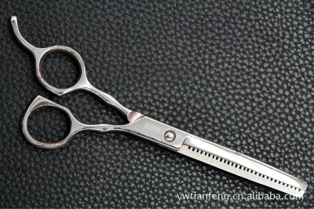 厂家供应高档/美发剪刀批发/发廊专用牙剪产品图