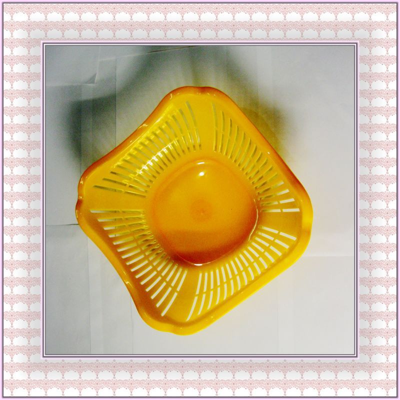 We produce and sell plastic baskets, plastic fruit baskets, vegetable baskets, plastic 201 plastic fruit baskets and sell them at street stalls details Picture