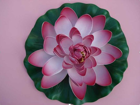 Supply artificial lotus fish tank scenery lotus artificial plastic fake lotus home accessories details Picture