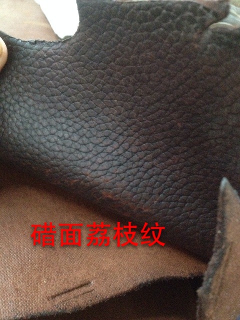 Yiwu genuine leather cowhide top layer wax surface, lychee pattern brown crazy horse oil wax factory direct sales, sample customization Application Scenario