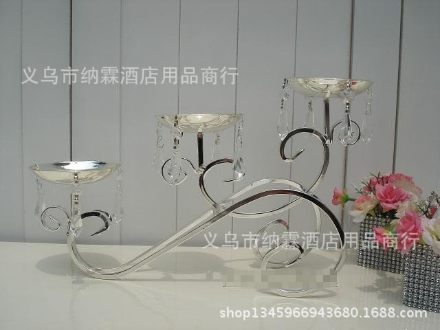 Creative Iron Silver Plated European Cake Stand 3 Candlesticks Wedding Props Gift Home Bar Decoration Pieces Specification drawing