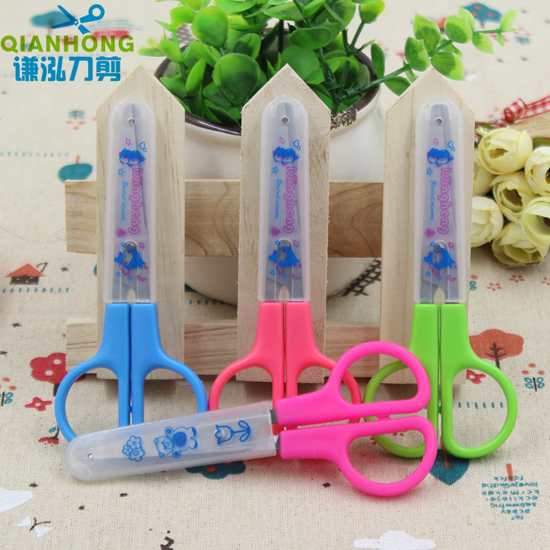 儿童剪刀可爱产品图