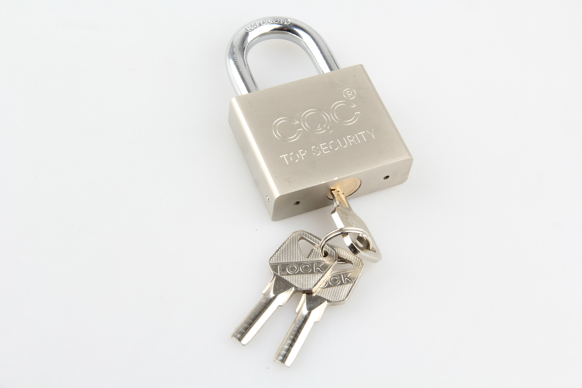 Factory direct supply of all-copper core atomic padlocks, crescent keys, electroplated anti-rust, anti-theft and anti-skid padlocks, door locks and cabinet locks Application Scenario