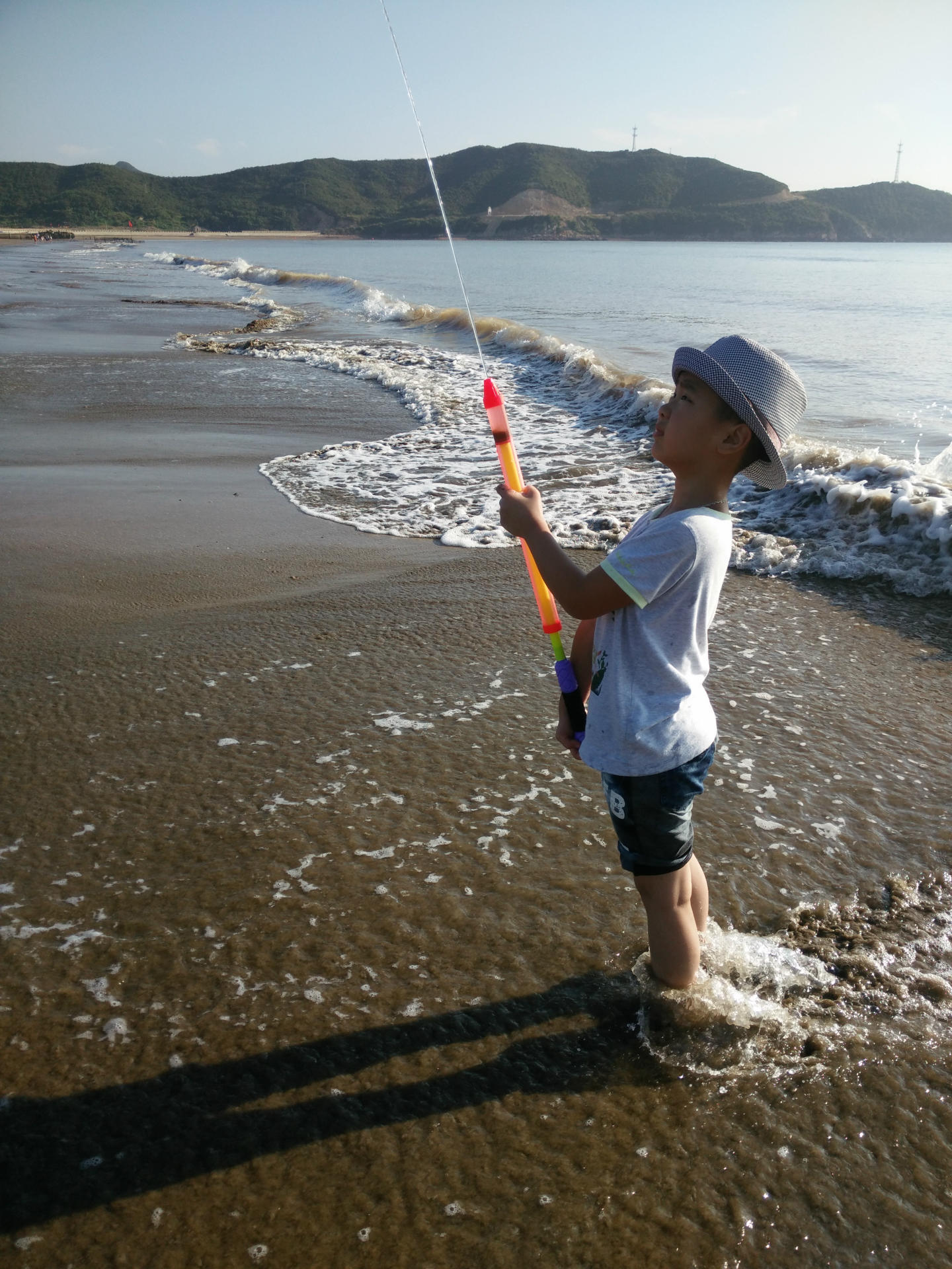 60公分夏季戏水漂流水枪玩具儿童抽拉水枪透明炮针筒水枪图