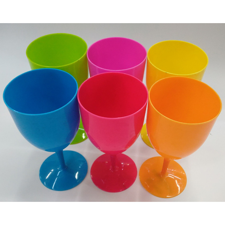 Factory direct sales of foreign trade highball glasses, plastic PP red wine glasses, transparent highball glasses, solid color red wine glasses wholesale Application Scenario