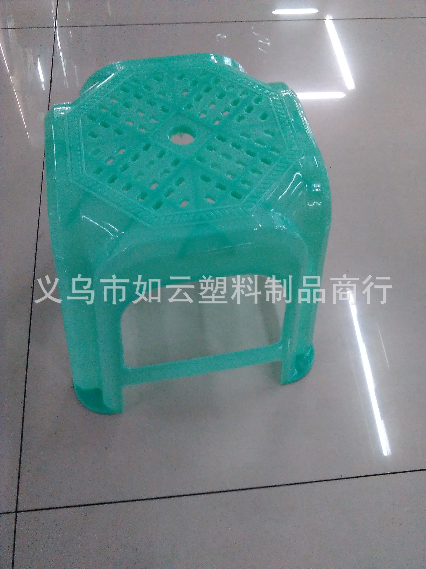 批发供应塑料/凳子/儿童凳产品图