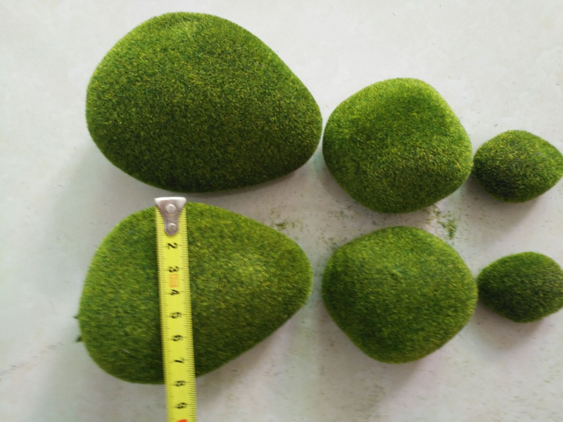 Factory direct sales simulation moss hair stone 6 bags home bonsai pot decoration simulation flower plant fluff stone Application Scenario