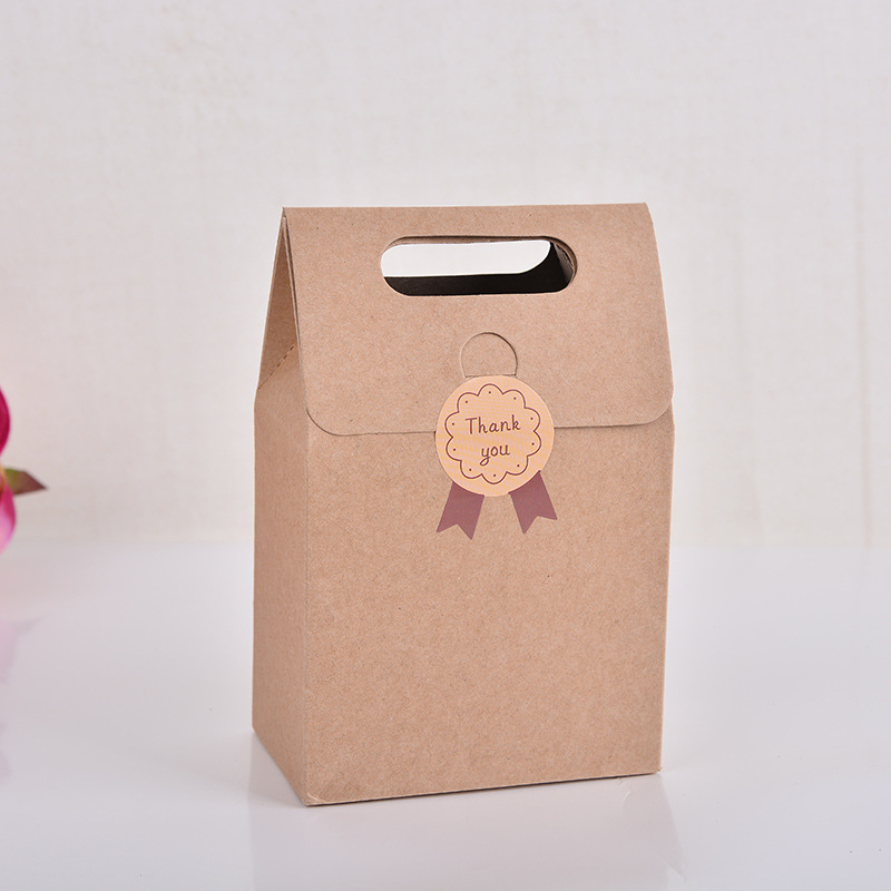 We supply single-color flip-top packaging paper bags made of kraft paper, multi-color food, candy, cake packaging, gift boxes and handbags details Picture