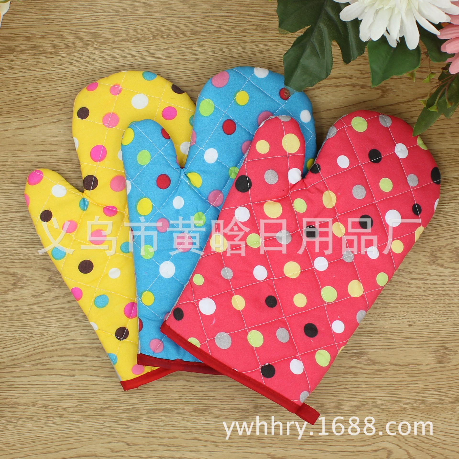 【LOVELY HOME】【 Hold Jia 】 Polka dot microwave oven heat insulation heat resistant oven baking gloves Electrical advertising promotional gifts Specification drawing