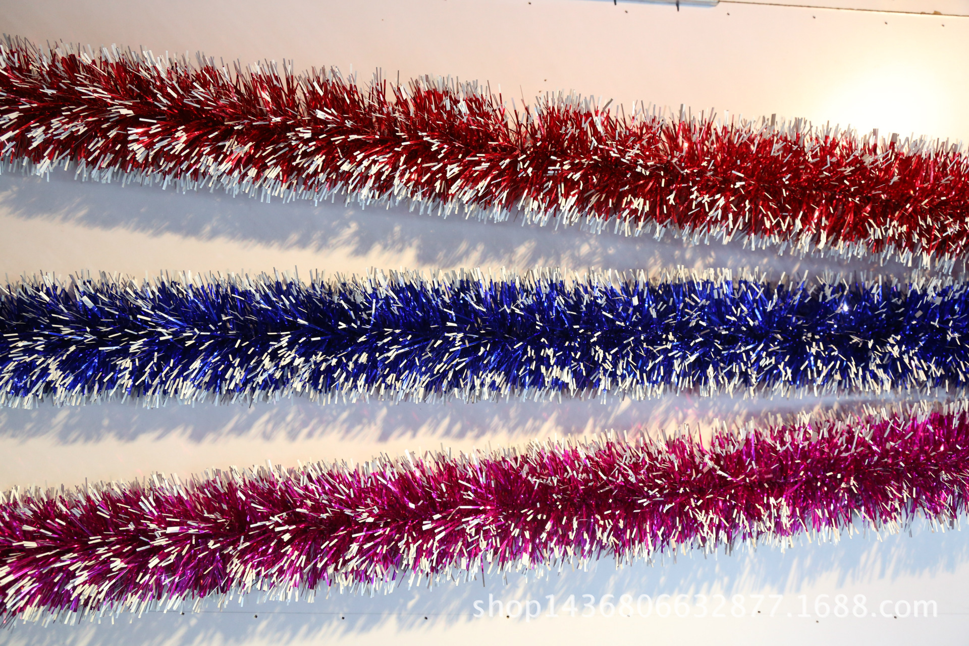 Christmas wool ribbons, flowered ribbons, evening celebration, classroom, kindergarten decoration, store, festival decoration, ribbons, rubia Application Scenario