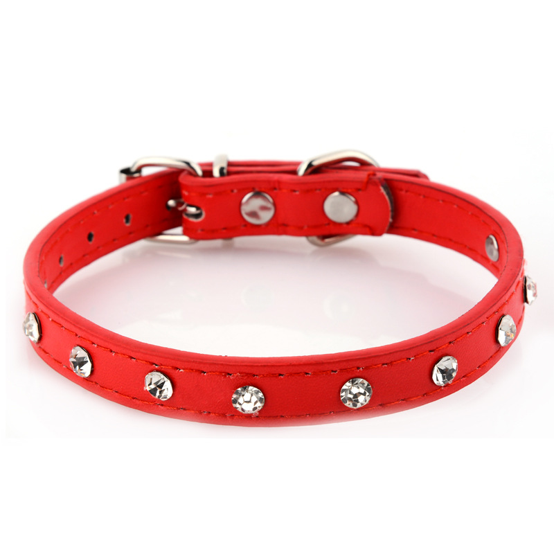 Pet supplies, diamond-encrusted pet collars, dog neck covers, household retractable dog leashes, in stock and wholesale details Picture