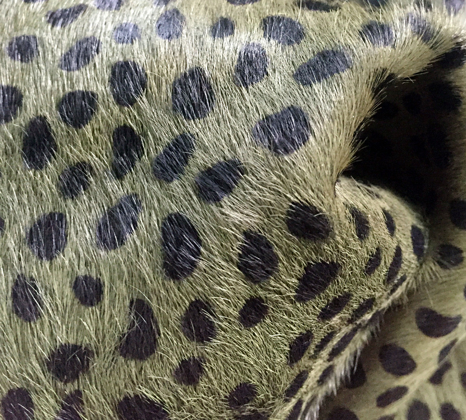 Yiwu genuine leather horsehair classic military green little leopard dot horsehair printed horsehair accessories Colorful horsehair Item Picture