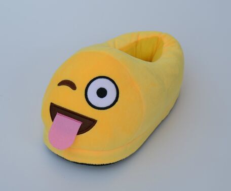 New poo all-pack shoes QQ emoji cotton slippers smiley poo super soft emoji all-pack slippers wholesale details Picture