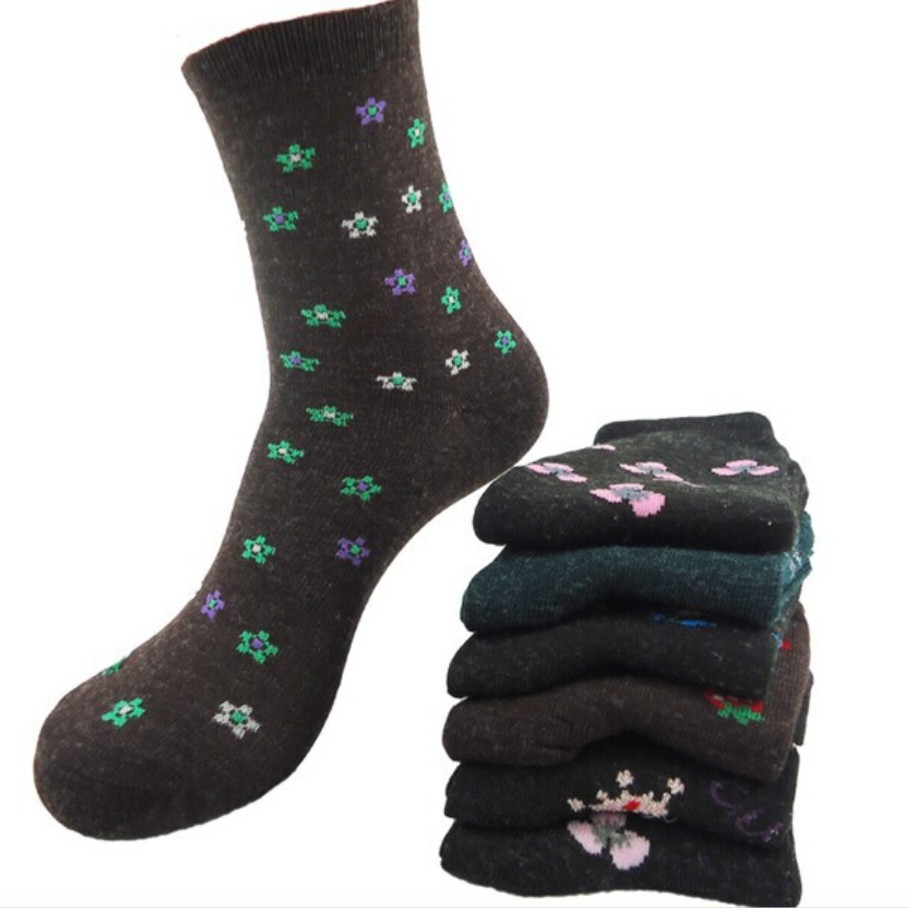 Autumn and winter faux wool women's socks, women's wool socks, warm socks, street stall socks, mid-calf cartoon women's socks, wholesale from the manufacturer Application Scenario