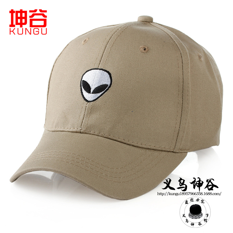 Hat Foreign Trade Korean Version Of The New Alien Embroidered Baseball Cap Men And Women Autumn And Winter Curved Eaves Cap Couple Hat details Picture
