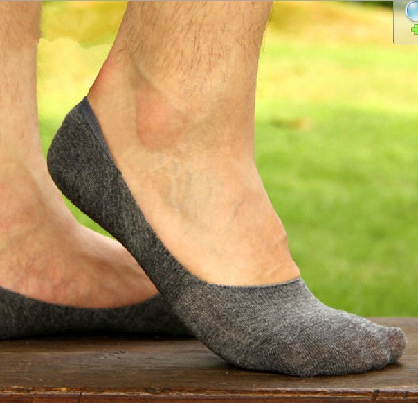 Bamboo fiber men's invisible boat socks spring and summer solid color casual socks Silicone shallow mouth men's socks Specification image