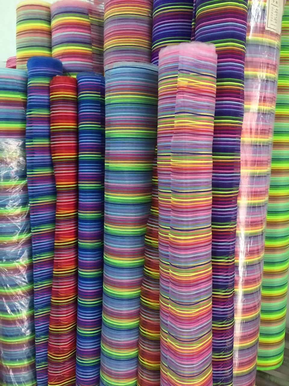 Double-eye net, rocking basket net, cap net, sandwich hexagonal net, double-layer net, polyester colored stripe net, nylon net details Picture