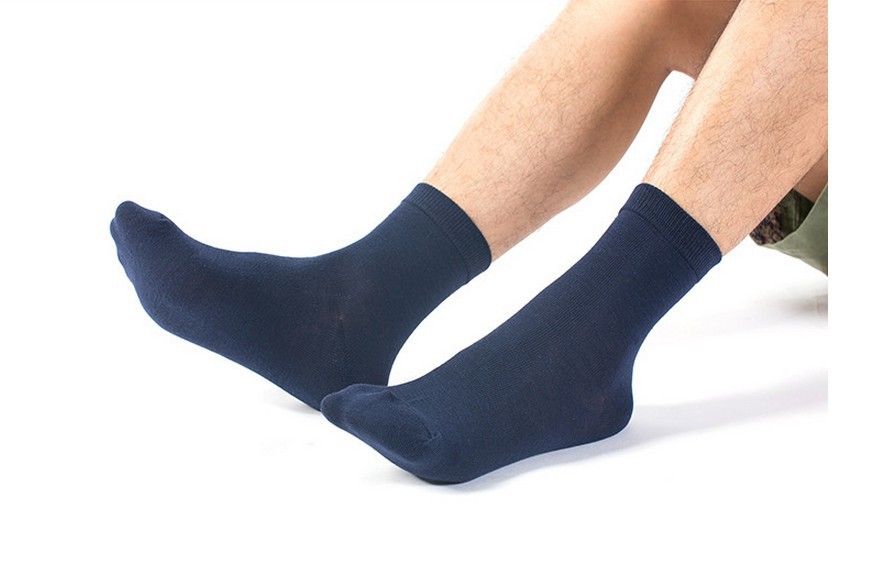 Spring and summer men's breathable business men's socks, mid-calf socks, men's solid color casual cotton socks manufacturer wholesale details Picture