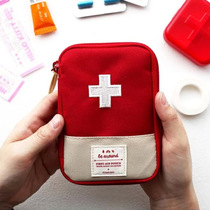 Outdoor travel portable mini medicine kit First aid kit medicine dispenser box Small storage bag Medical kit