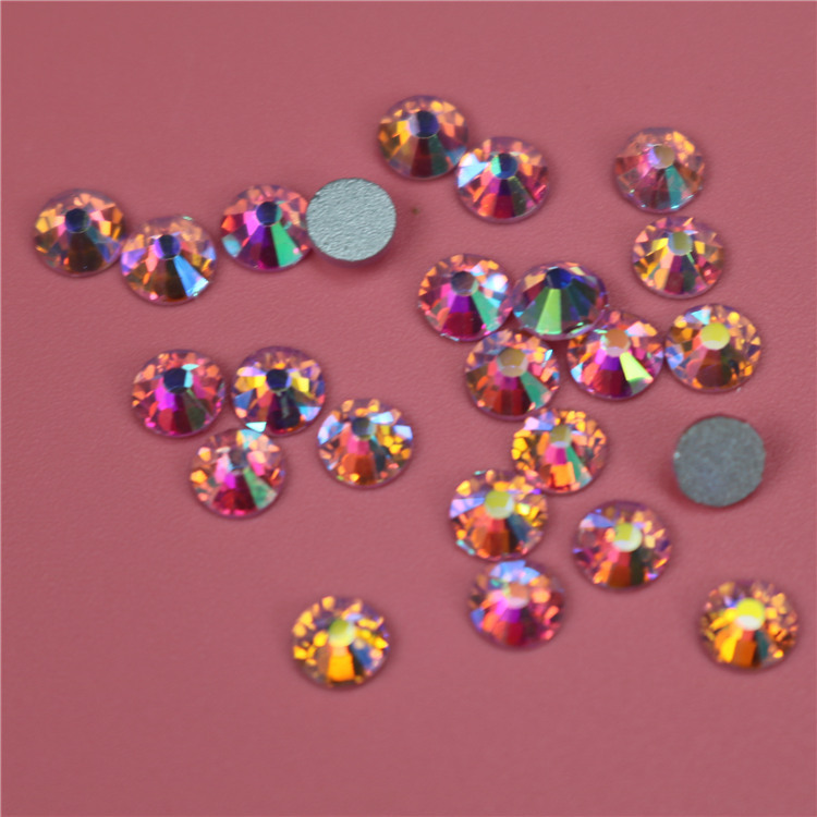 Manufacturers Wholesale Light Pink Color Glass Rhinestones Diy Nail Clothing Accessories Flat Rhinestones Can Be Customized Application Scenario
