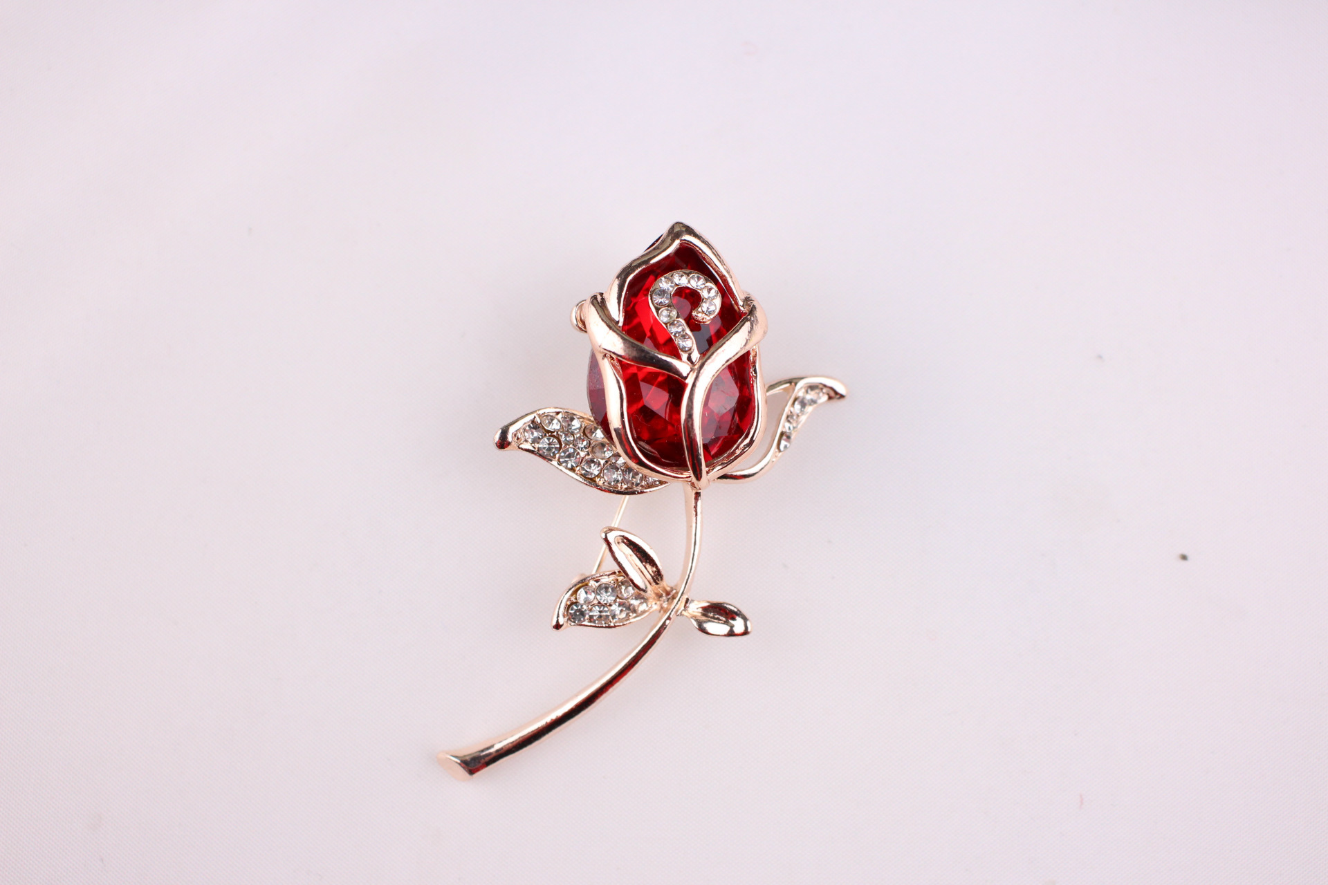Burst Brooch Hot Rose Noble Elegant Fashion Bow Tie Brooch Source Manufacturers Needle