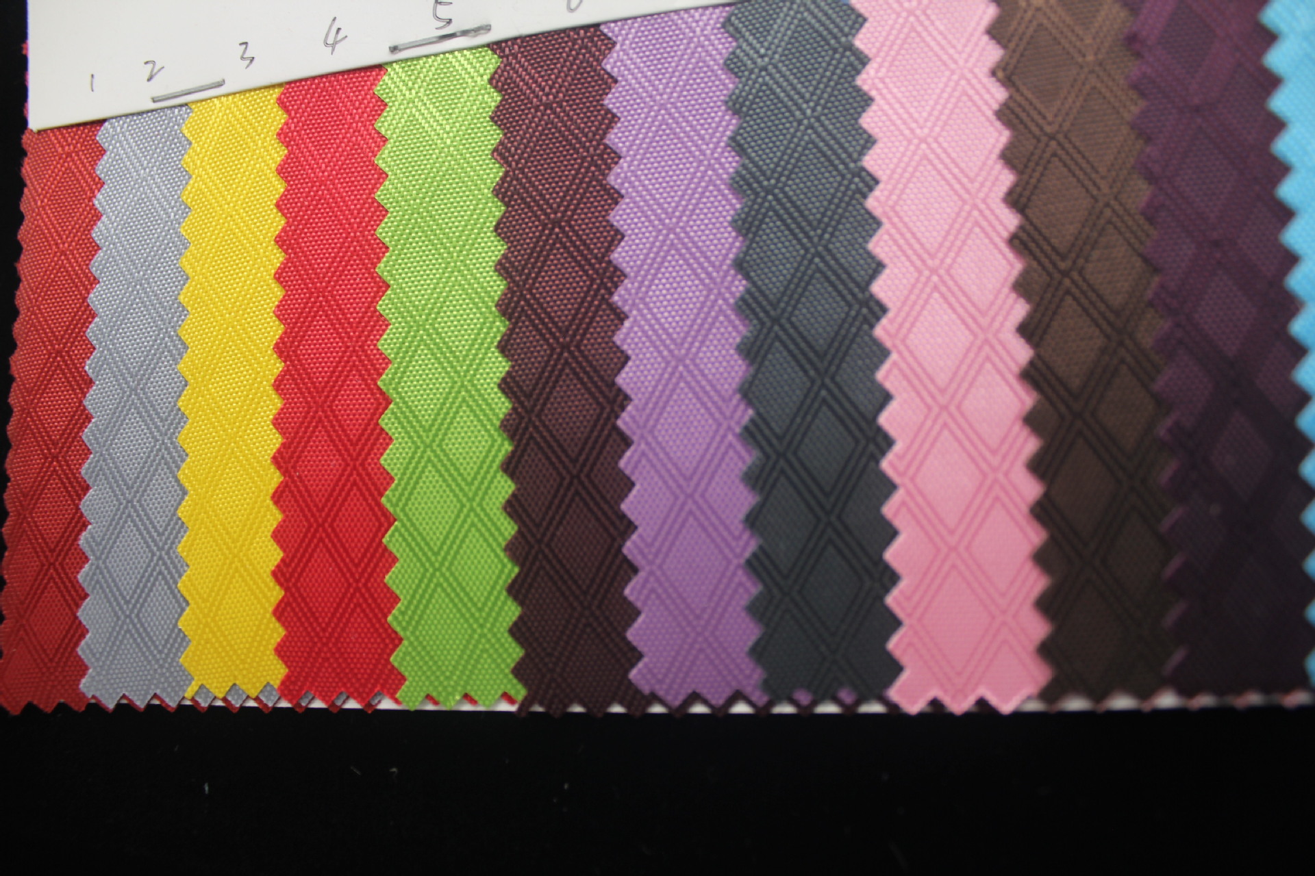 厂家直销牛津布面料双线大菱形防水手提包纺织色织布料现货供应