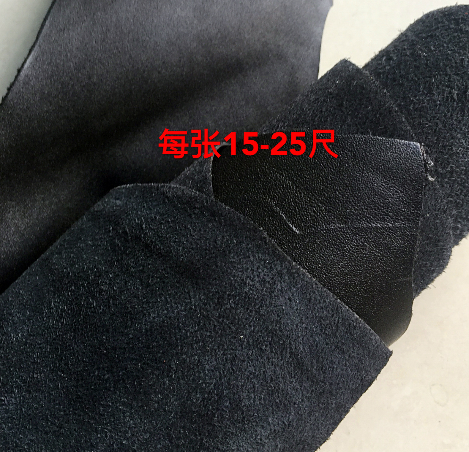 Yiwu genuine black top-grain cowhide plain grain fine pattern top-grain cowhide upper leather for luggage and accessories Application Scenario