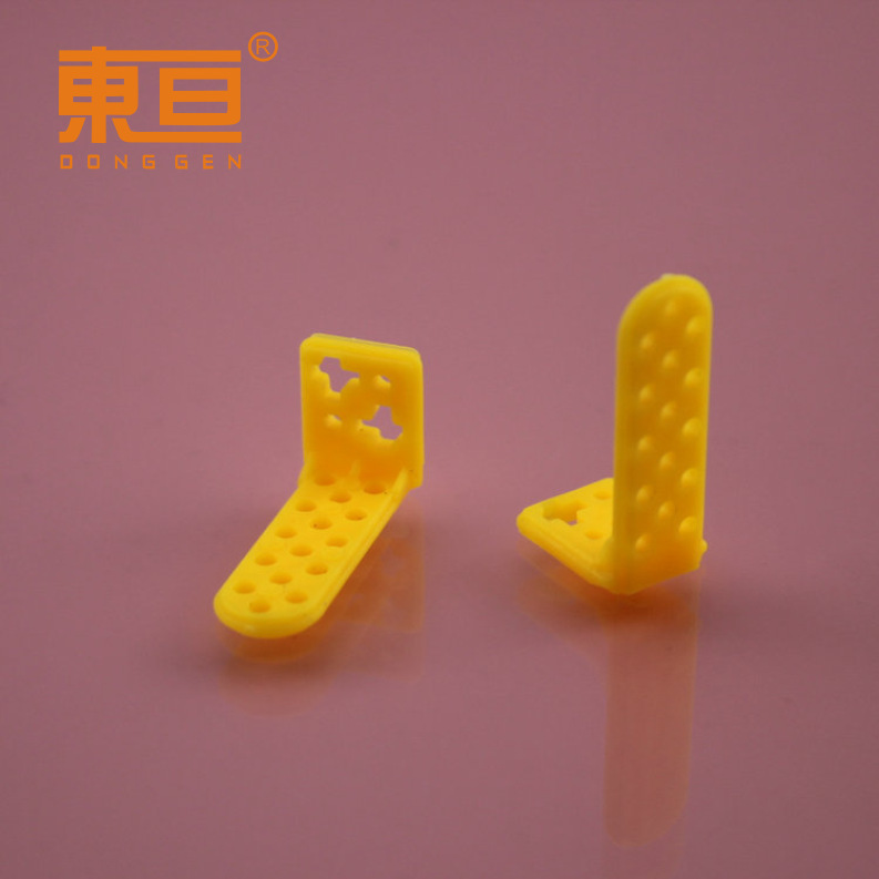 1512302AB Yellow plastic corner codes, plastic right-angle fixed plates, technology model parts, toy accessories