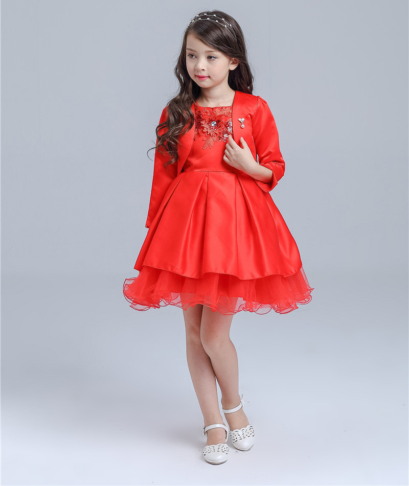 童表演服实物图